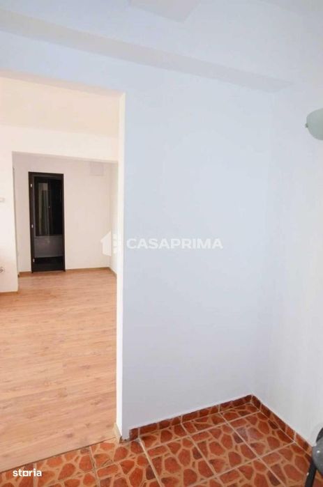 Apartament 2 camere Podu Ros, etaj intermediar, mutare imediata
