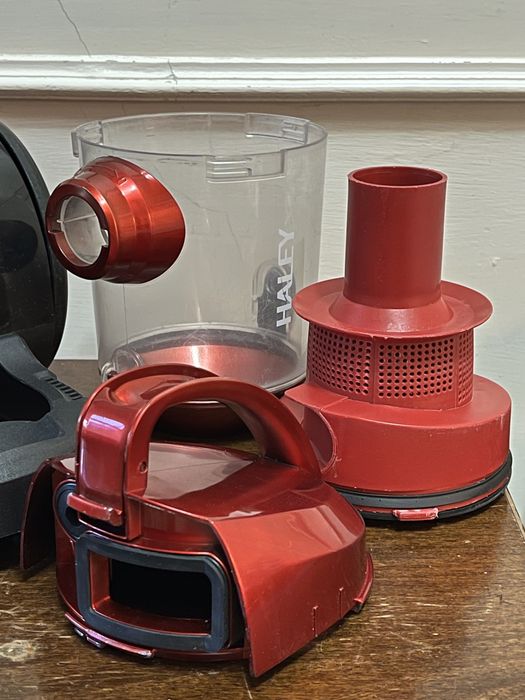 Пылесос HALEY HY-925