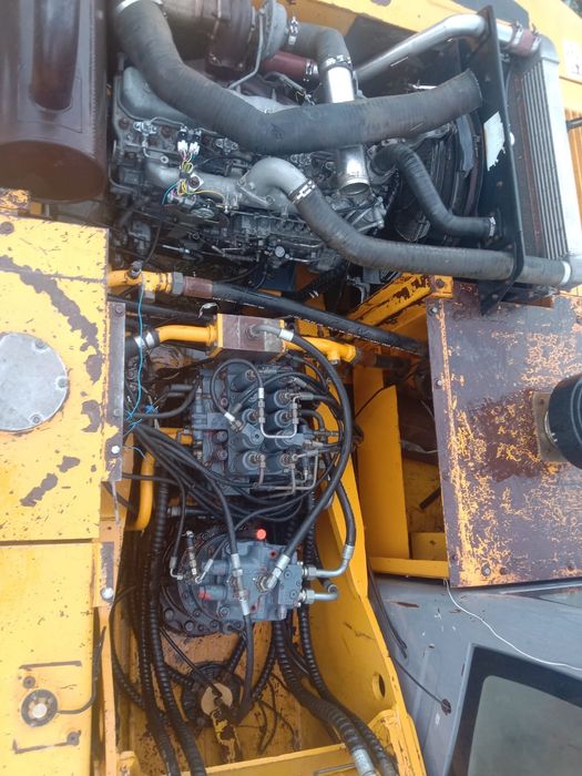 Экскаватор гусеничный