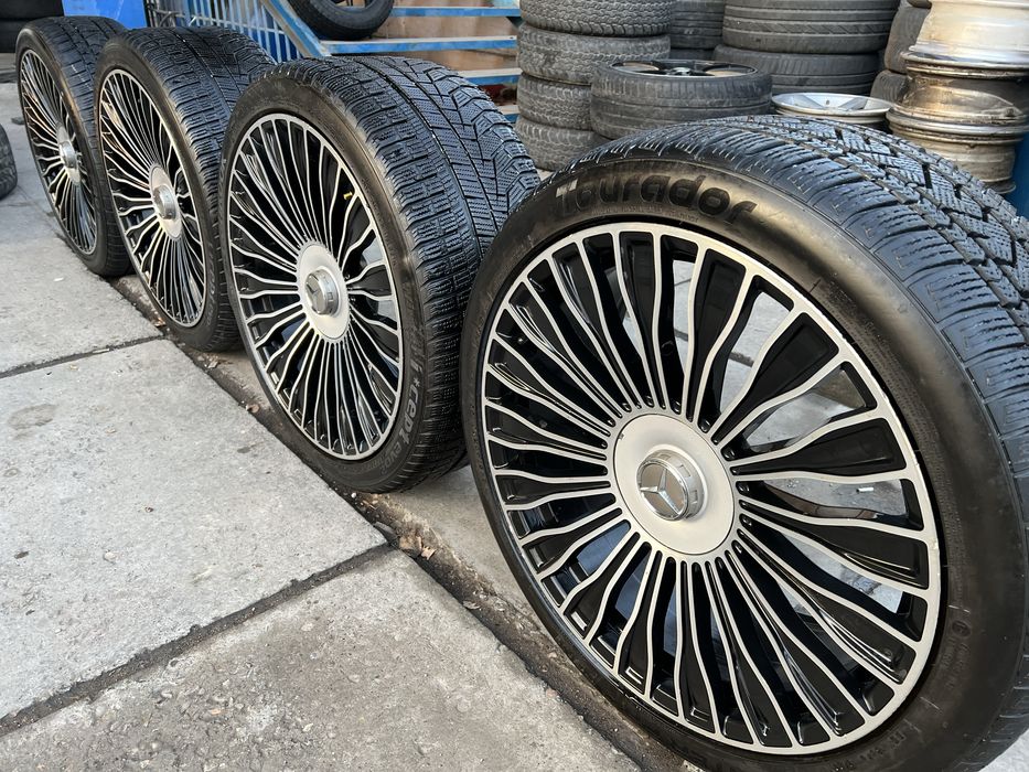 Мерседес S клас разноширокий