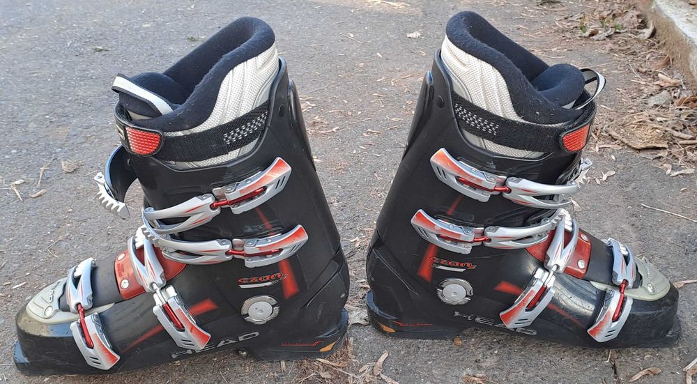 CLĂPARI ski HEAD bărbați 42-43 (L talpă=35cm)