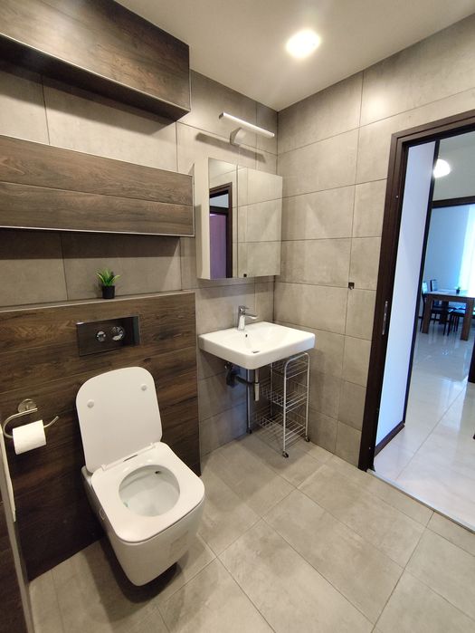 3 стаен под Наем Надежда 2