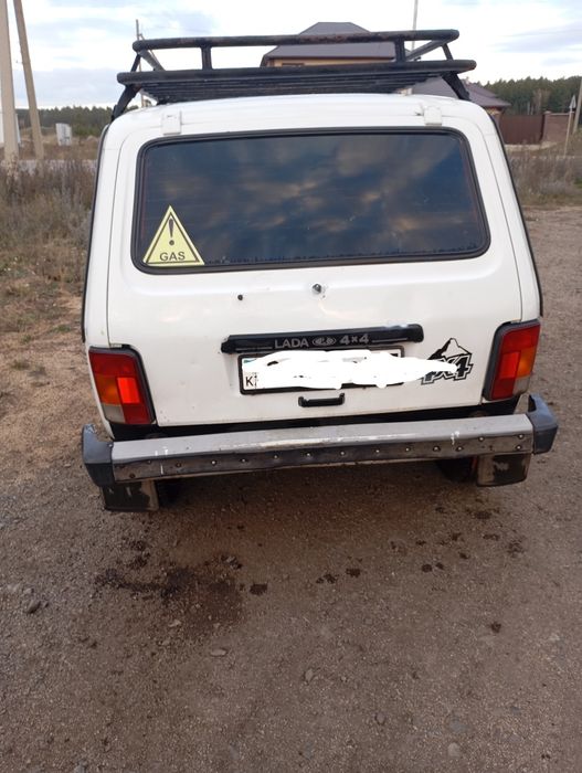 Нива на полном ходу