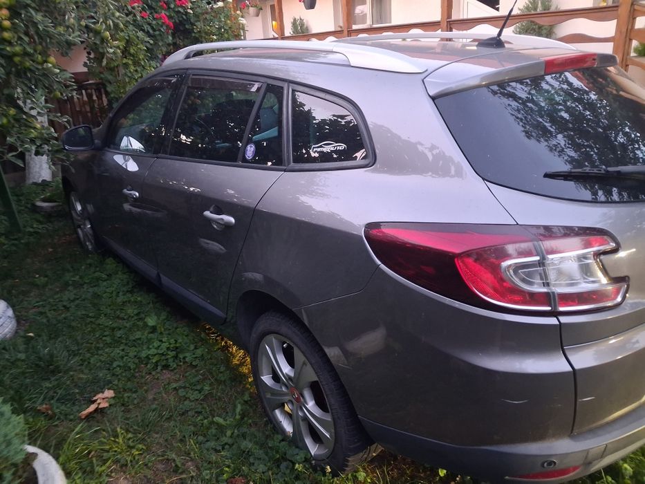 RENAULT Megane