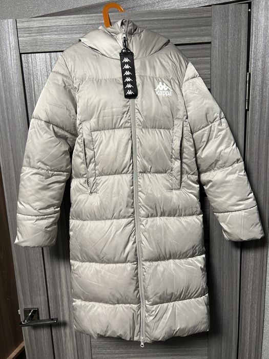 Продам куртку для девочки