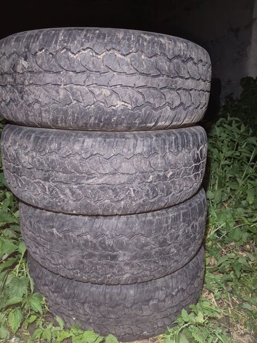 Продам шины 275×70R16