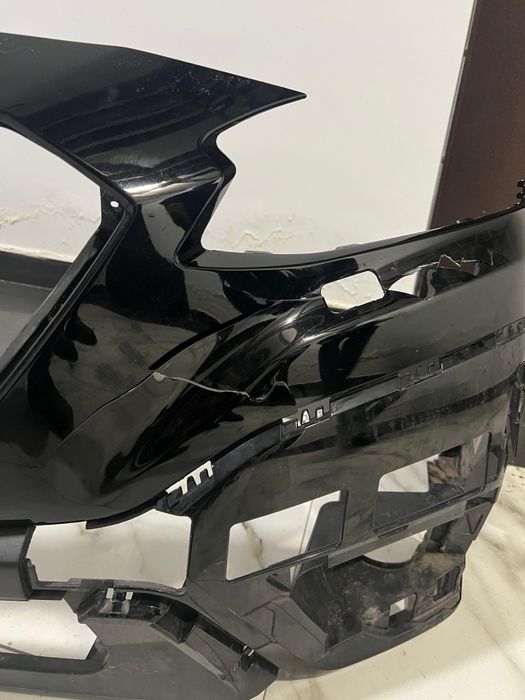 Бампер передний Subaru Outback BT