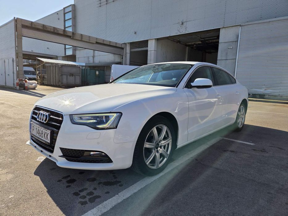 Продавам кола Audi A5