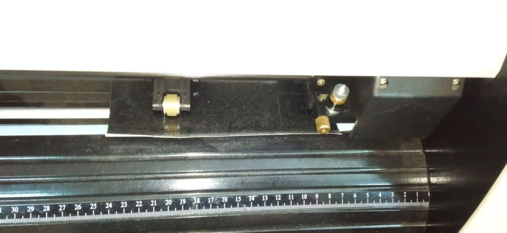 Продам режущий плоттер