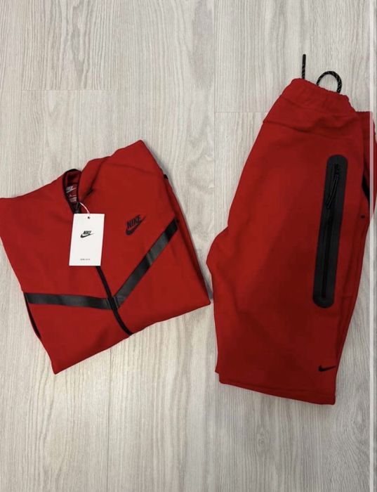 Vand Nike Tech Fleece