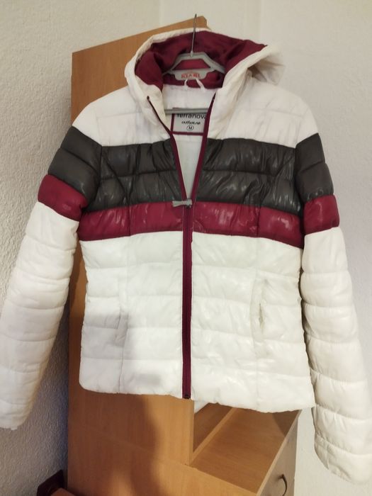 Запазено зимно  яке