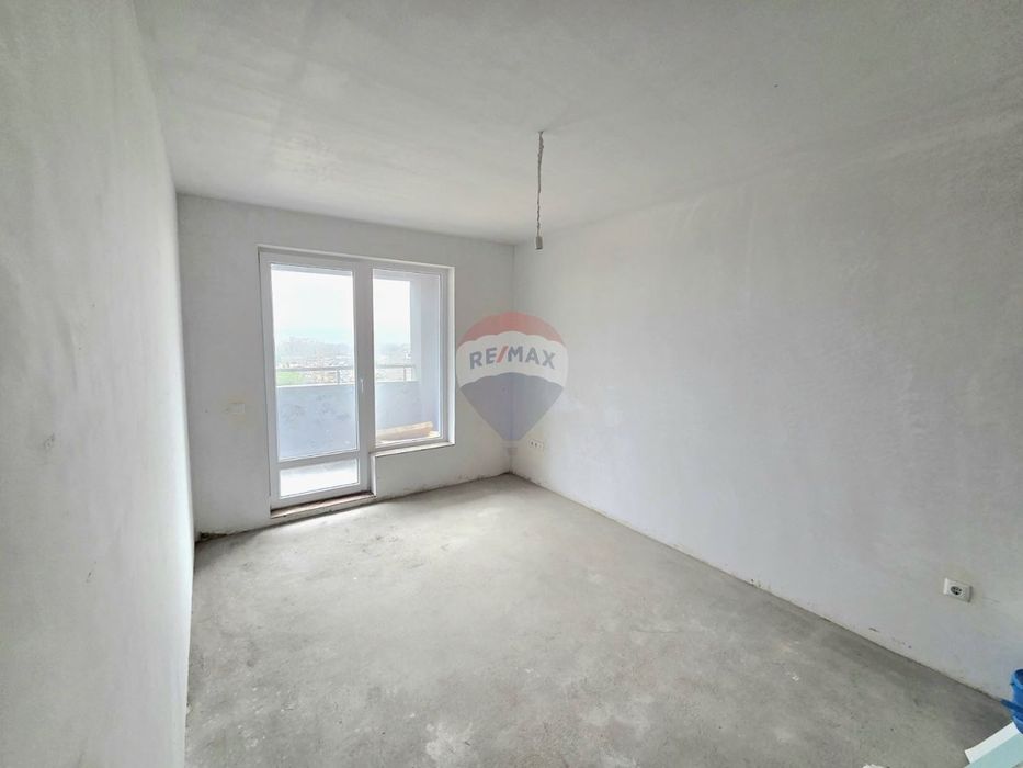 Тристаен апартамент за продажба, кв. Вл. Варненчик НК4444