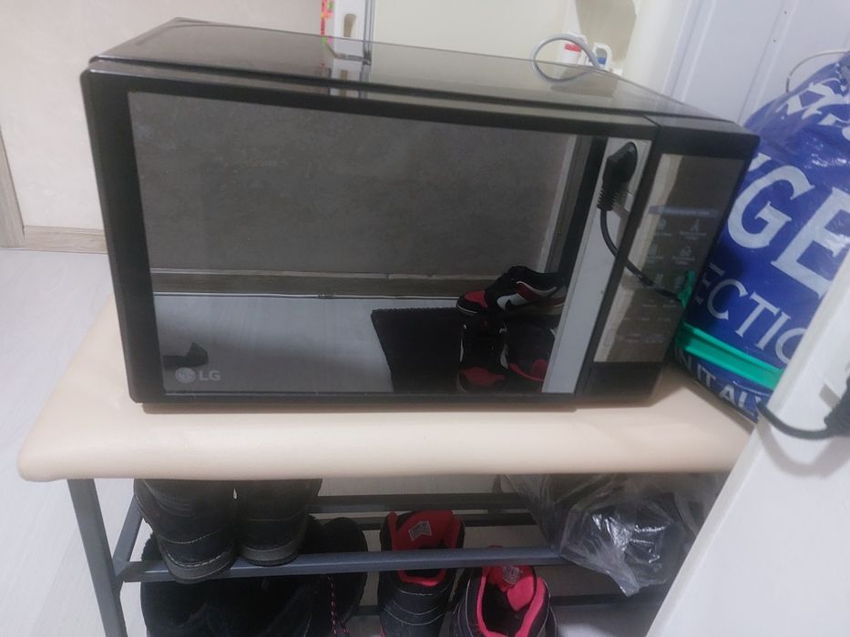 Микроволновая печь