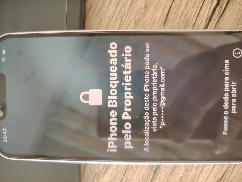 Продам iPhone 14