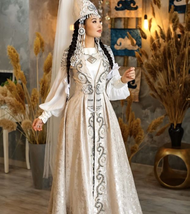 Пошив и вышивка одежды