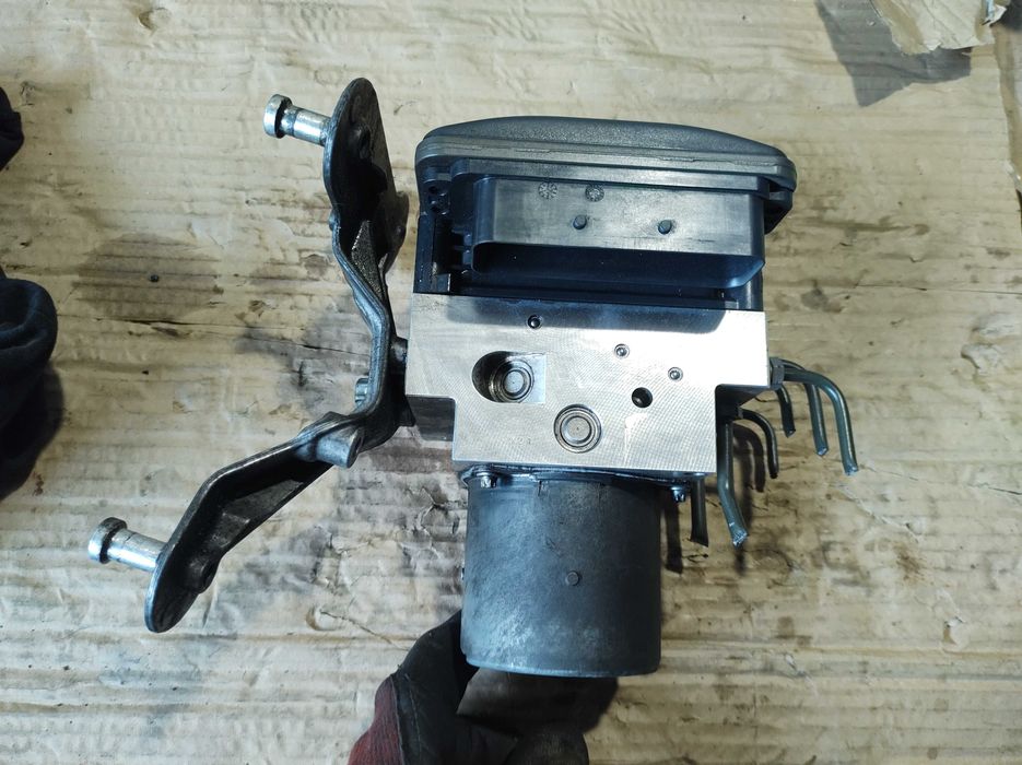 ABS Модул/Помпа Mercedes E class W211 V6 4matic Tmodel OM642