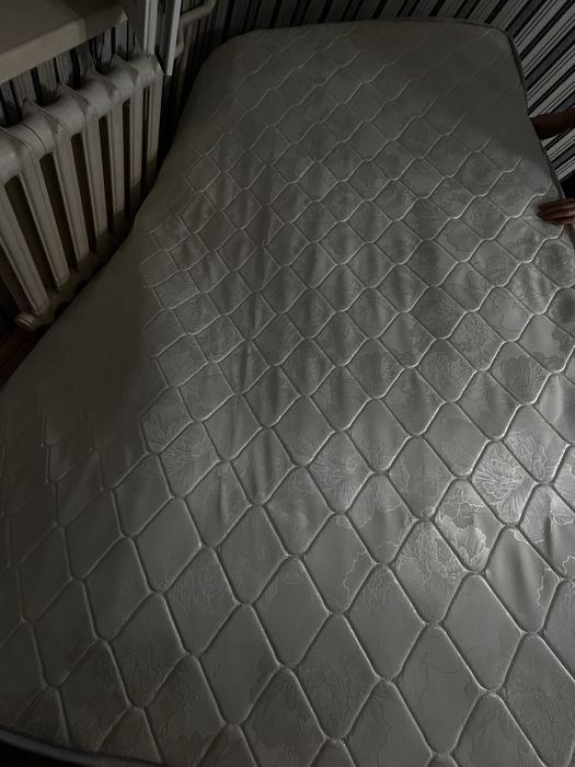 Продаем матрас б/у