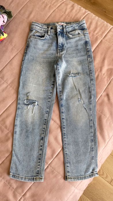 Джинсы на девочку по 1000тг