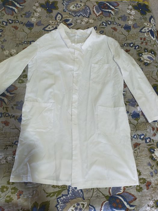 Медицинский халат продам