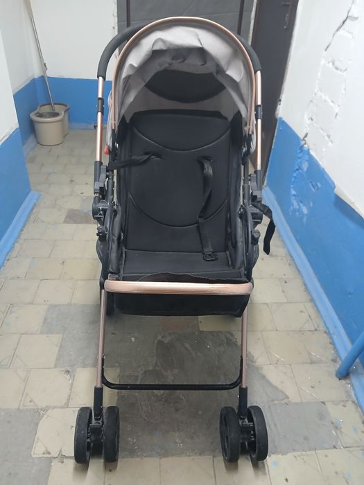 Детсие коляска 15000