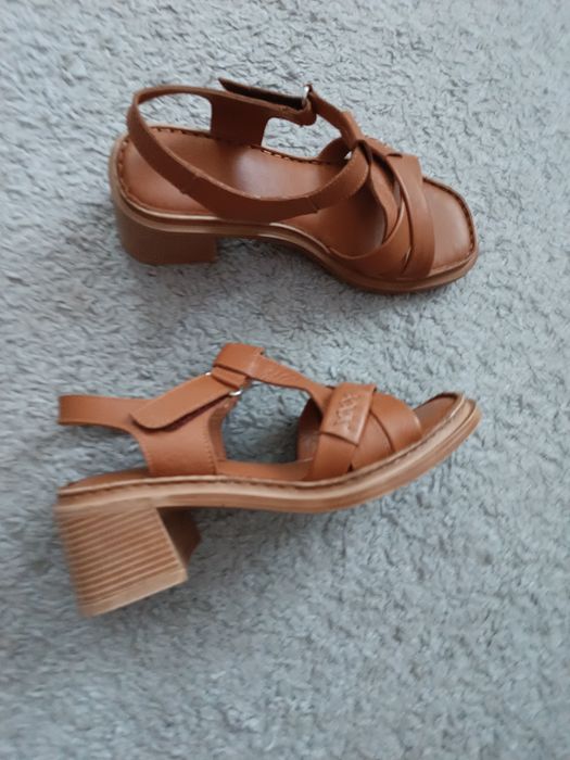 Сандали от естествена кожа