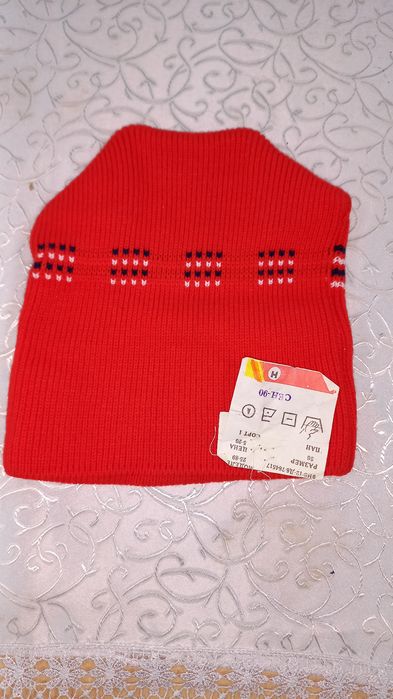 Продаю шапку новую.