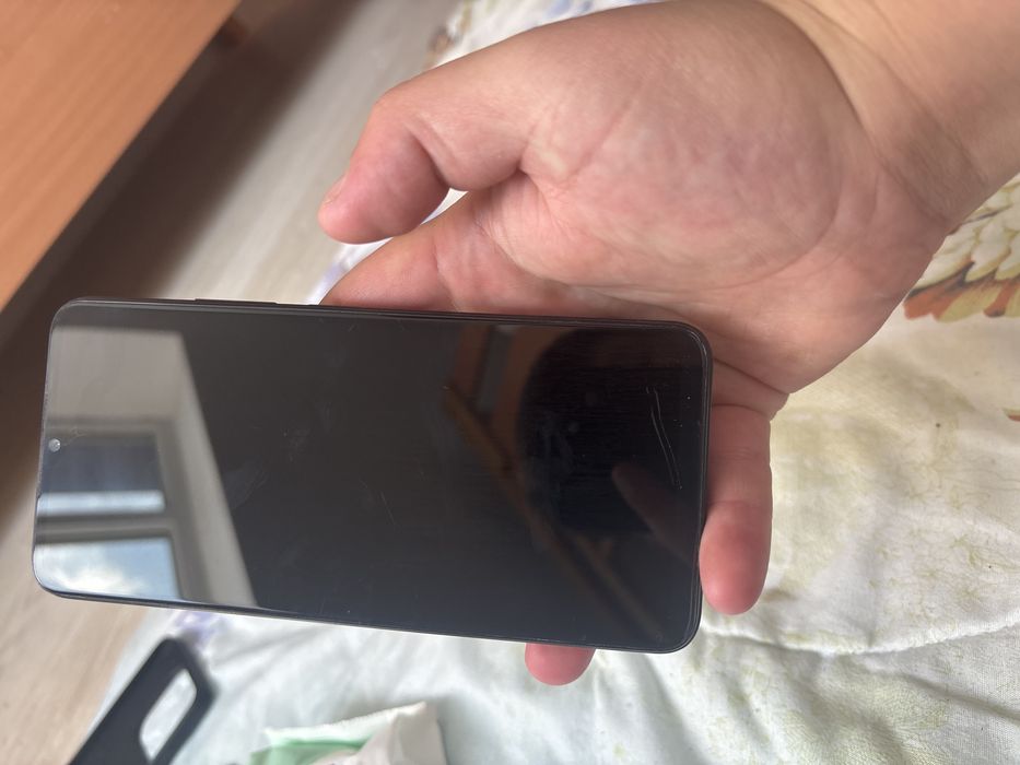 Продам телефон itel a70