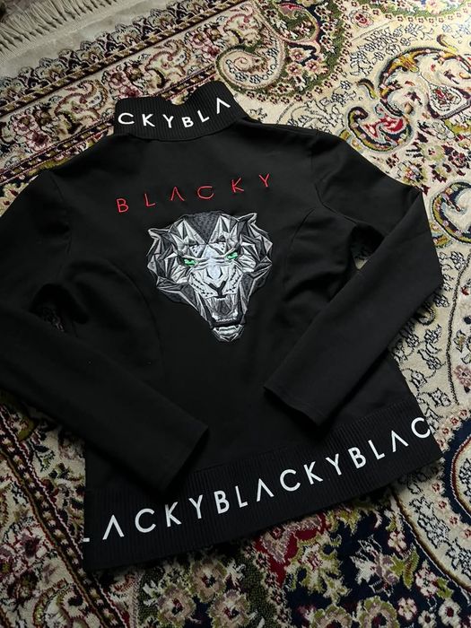 Кофтаа  BlacyBlac