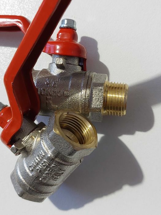 Сверичен кран 3/8