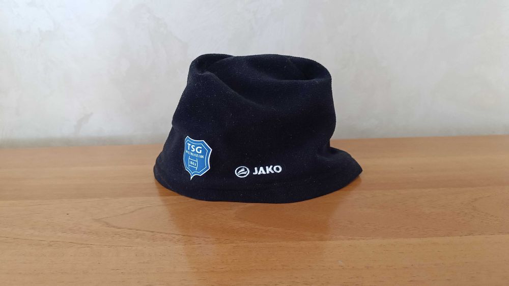 Jako-Много Запазенa