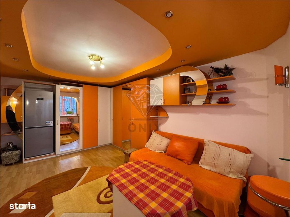 Garsonieră mobilată și utilată complet, cu central
