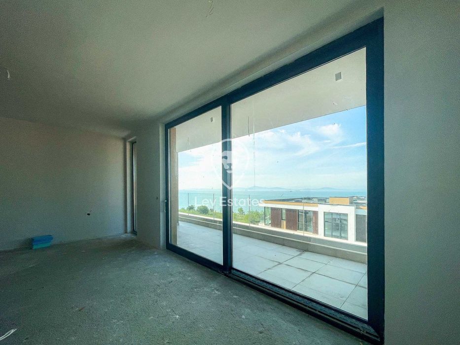 Продава се Тристаен апартамент в Бургас, Сарафово - 152 кв.м за 1507 €/кв.м - Снимка #7