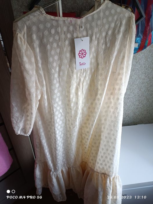 Продам новые платья,с этикеткой!