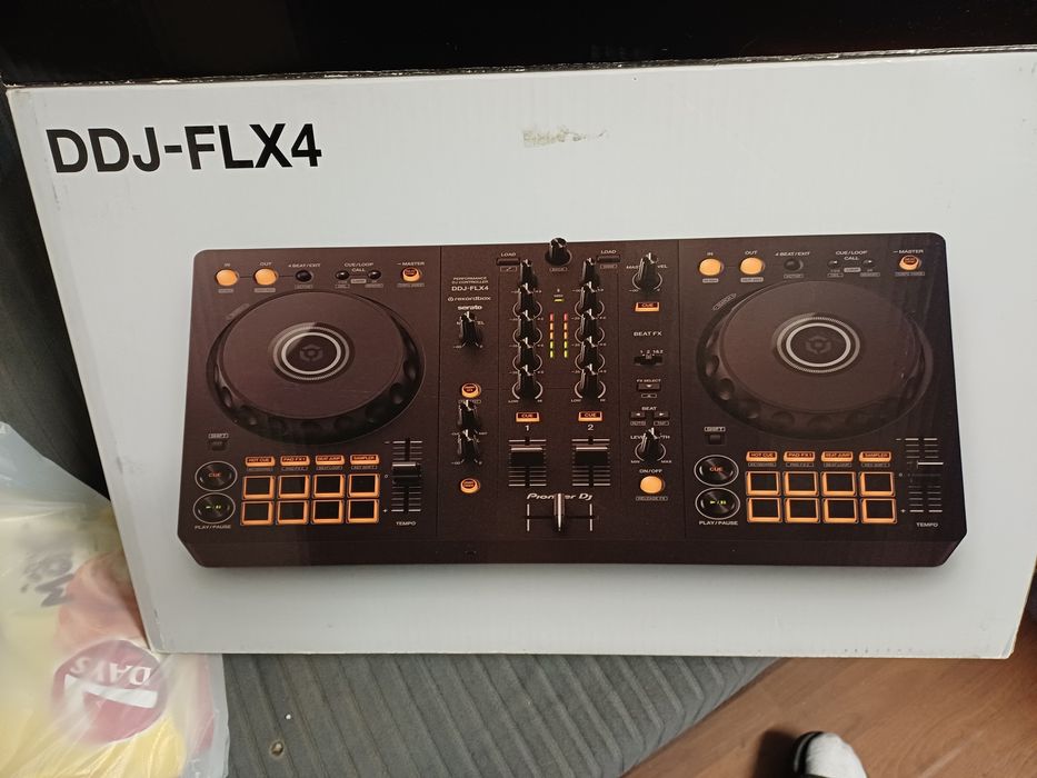 Pioneer dj DDJ-FLX4 consola nou