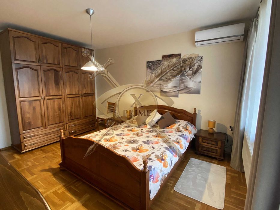Тристаен апартамент в Център! 21494152