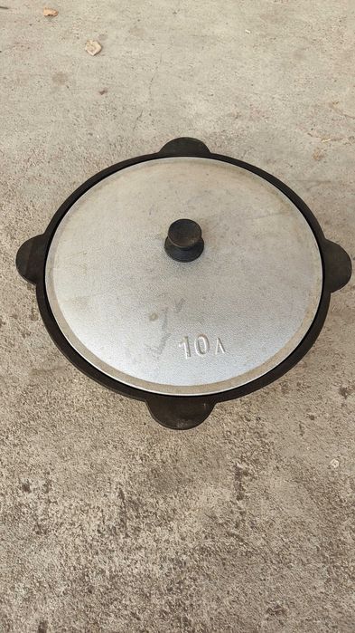 Казан чугунный 10 л