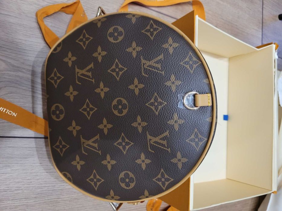 Louis Vuitton дамска мини чанта