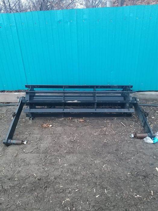 Прикаточный каток для трактора