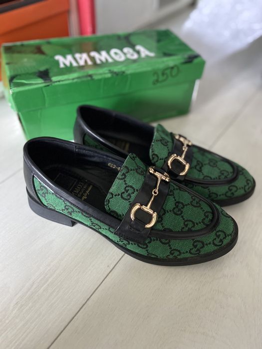 Обувь женские Почти в новом сост 5000 тг