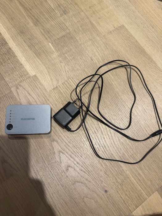 Marmitek Split 312 UHD - HDMI сплитер 4K, НЕИЗПОЛЗВАН