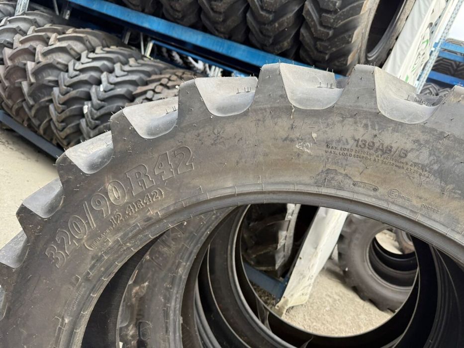 ANVELOPA 320/90 R42 BKT AGRIMAX RT945 139A8/B TL  Cauciucuri tractor, Fiat, Case, Fendt, John Deere, New Holland, Massey Ferguson, UTB   Cauciucuri tr
