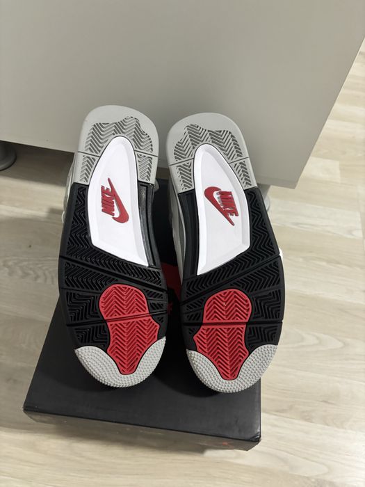 Jordan 4 white cement