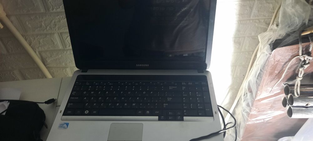 ноутбук самсунг 2011 года