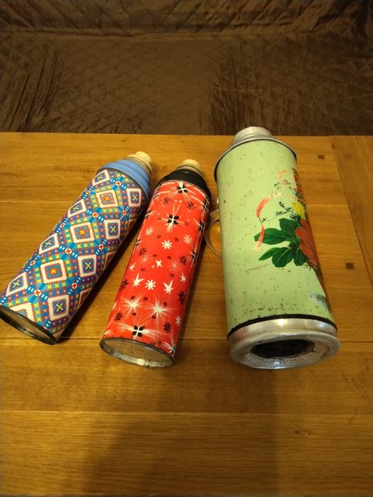 Продавам стари термуси от времето преди 1990 г.