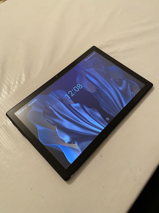 Планшет новый срочно