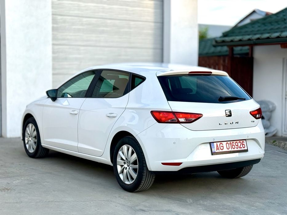 REZERVAT ! Seat Leon 2014 1.2 benzina 85CP RAR Efectuat Carte RO Euro 6 188000km Navigatie Clima Pilot Comenzi Volan