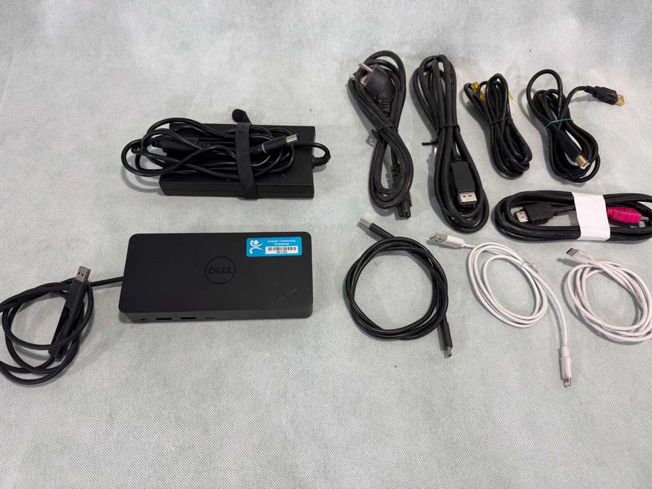 Докинг Станция Dell Universal Dock D6000 / 130 W