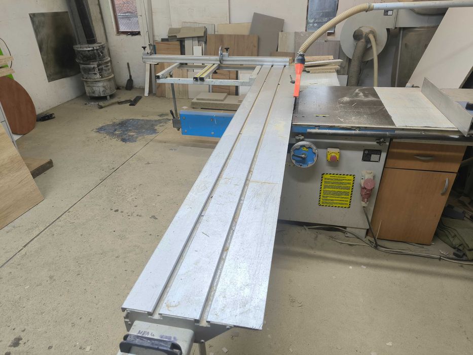 Разкройващ циркуляр с подрезвач 3.20