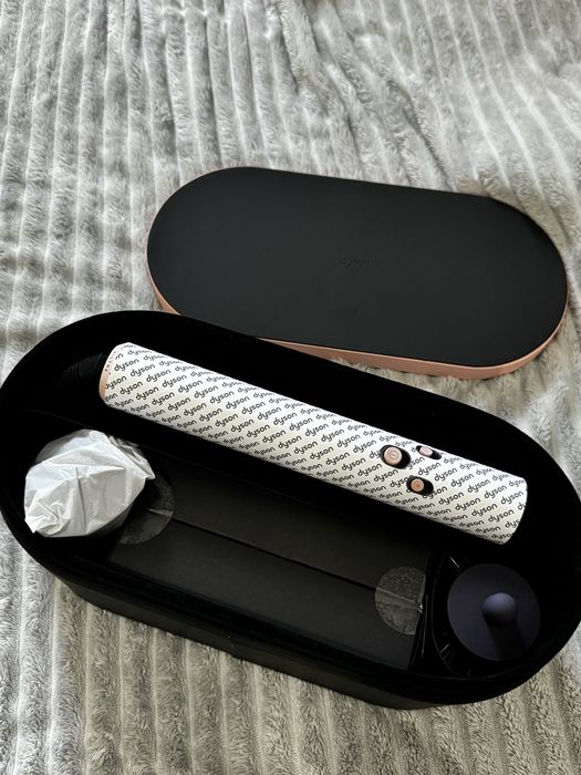 Dyson id hs 08 Dyson id hs 08