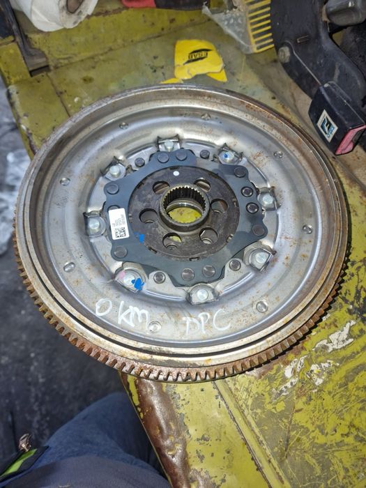 Kit ambreiaj volanta DSG 1.5 tsi DPC vw golf 8 seat leon a3 t roc q2